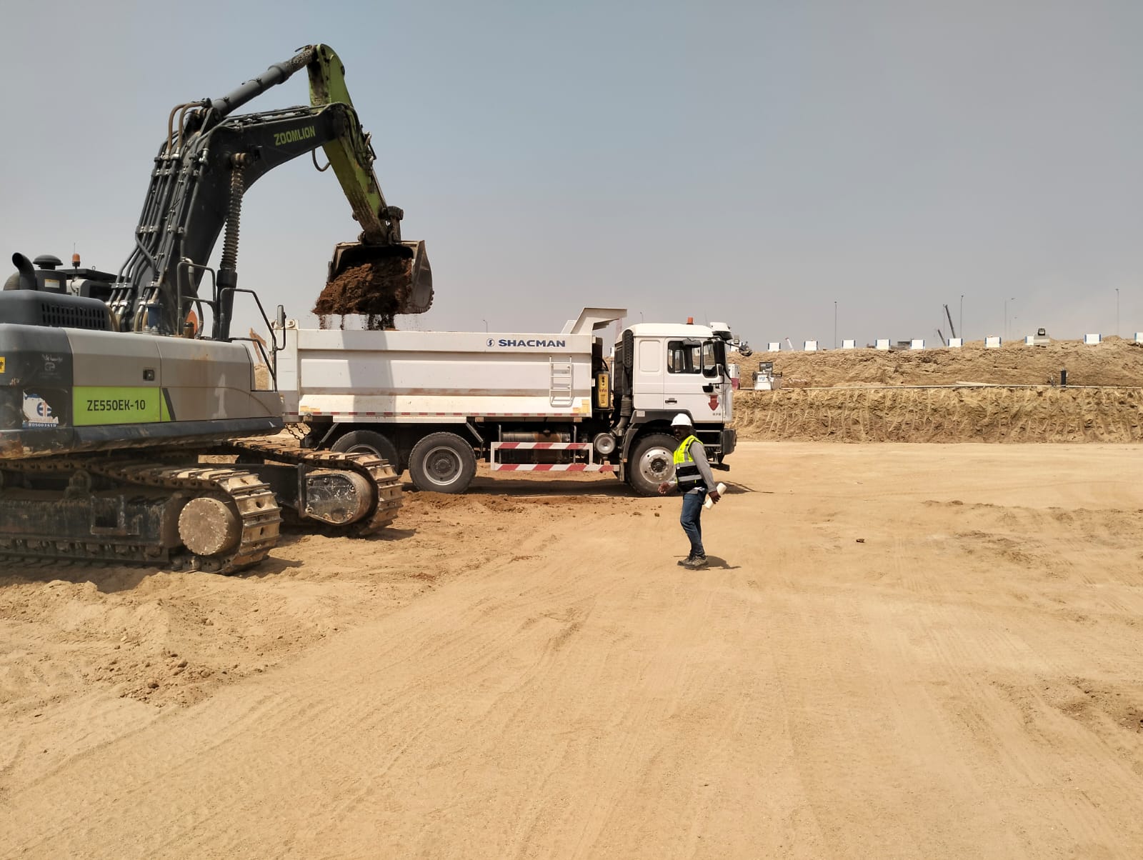 Roshan Al Arous Canal Excavation Work